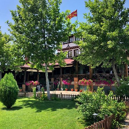 Etno Selo Timcevski Complex Vojnik Bagian luar foto