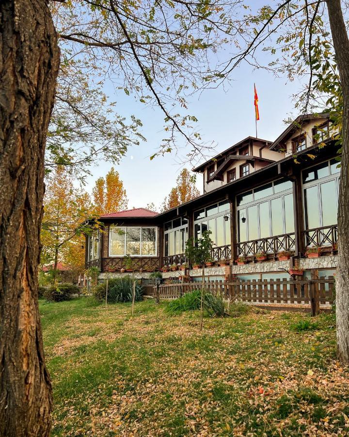 Etno Selo Timcevski Complex Vojnik Bagian luar foto